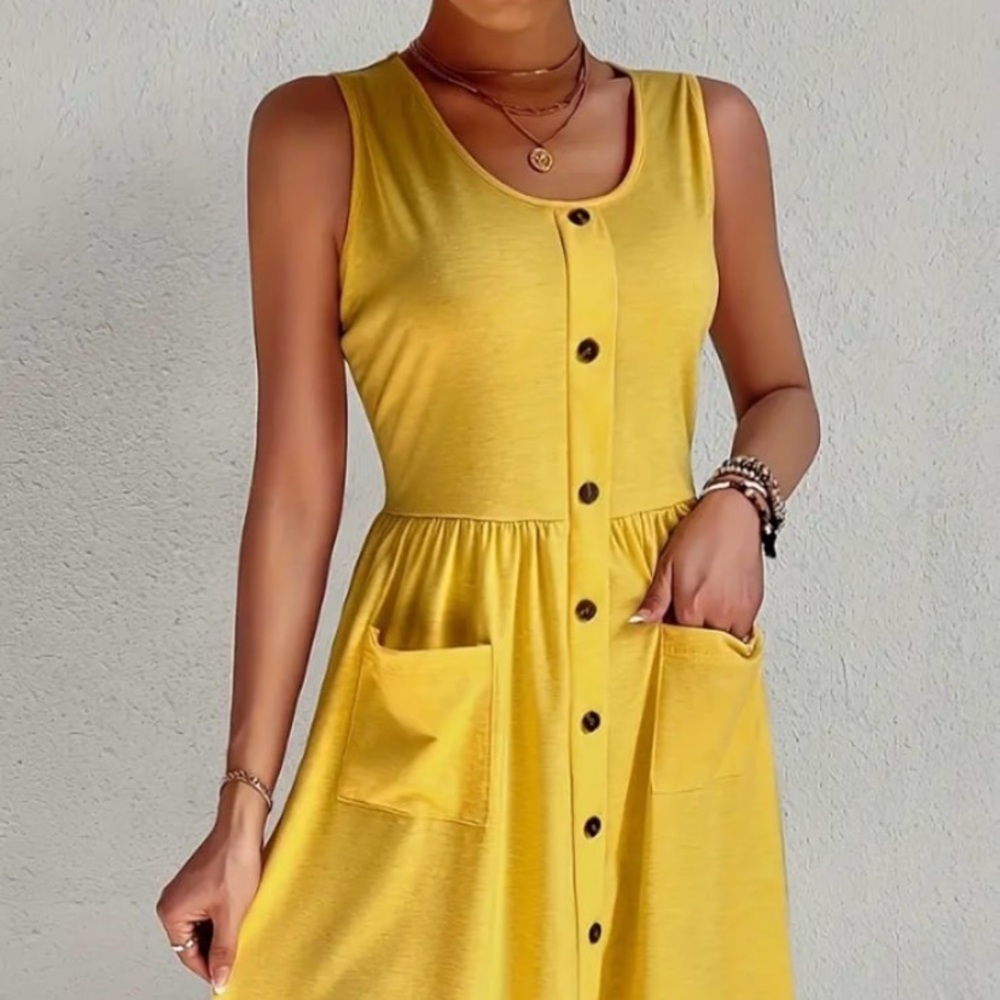 New! Yellow Women Fashion Solid Color Buttoned Sleeveless Dress. Size: X-Large.